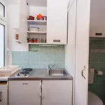 Angie Apartment *
